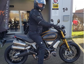 Testrit Ducati Scrambler 1100 sport (86pk 88nm) van onze motorvriend Ronald!