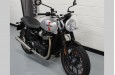 TRIUMPH  STREET TWIN