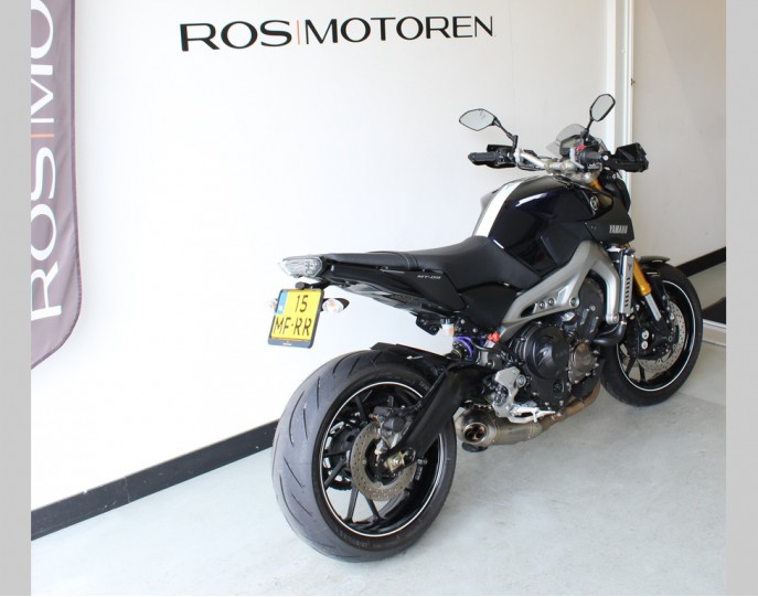 YAMAHA MT 09 ABS