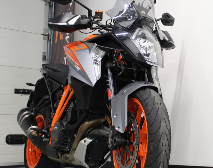 KTM 1290 SUPER DUKE GT