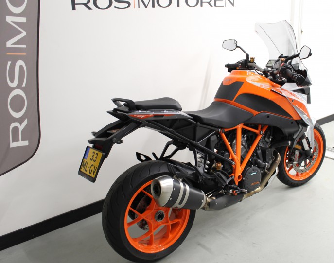 KTM 1290 SUPER DUKE GT