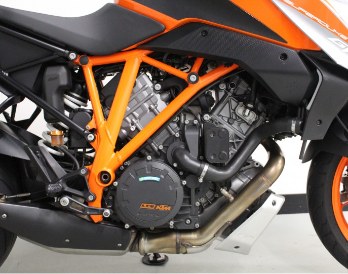 KTM 1290 SUPER DUKE GT