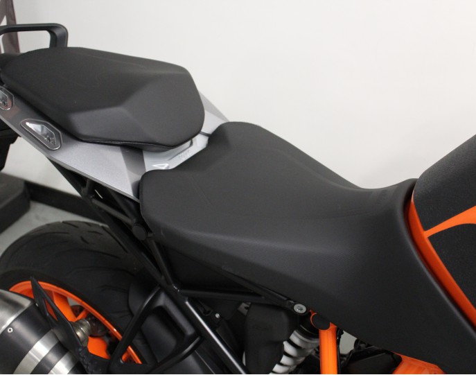 KTM 1290 SUPER DUKE GT