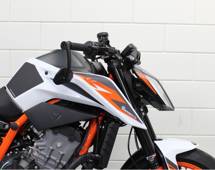 KTM 890 DUKE R