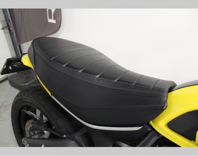 DUCATI SCRAMBLER ICON