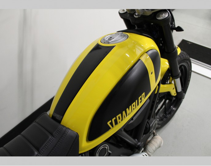 DUCATI SCRAMBLER ICON