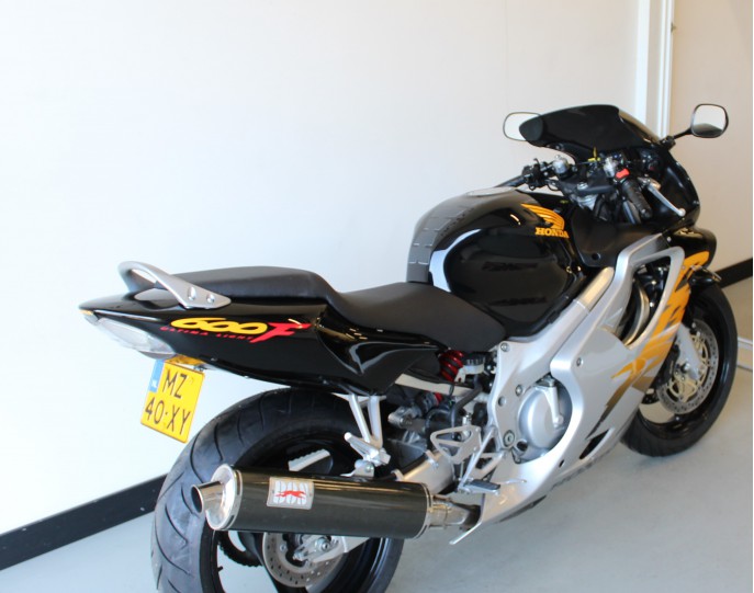 HONDA CBR 600 F