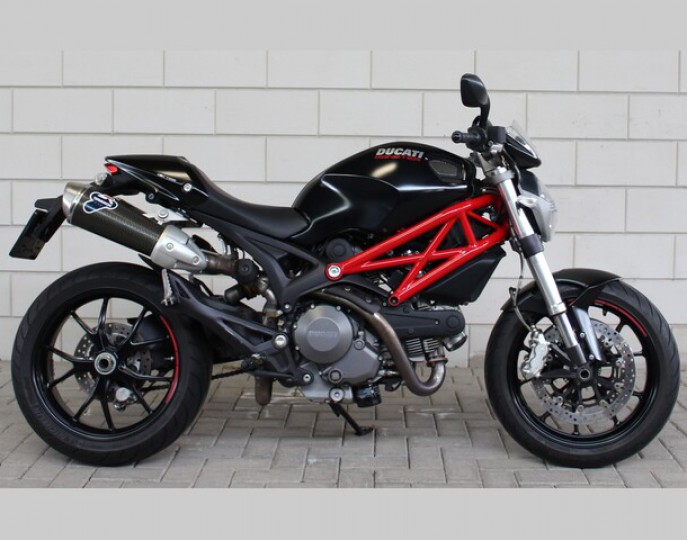 DUCATI MONSTER 796 ABS