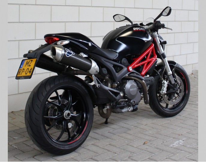 DUCATI MONSTER 796 ABS