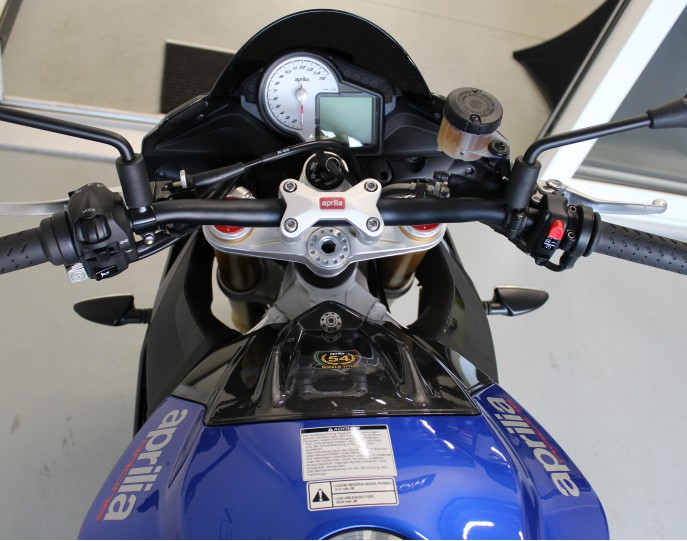 APRILIA TUONO V4 1100 RR