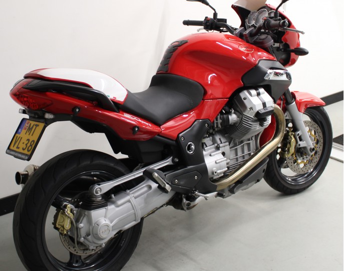 MOTO GUZZI 1200 SPORT