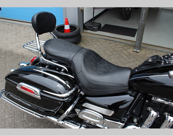 TRIUMPH ROCKET III TOURING