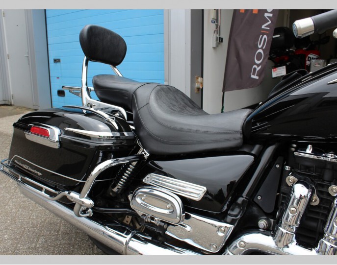 TRIUMPH ROCKET III TOURING