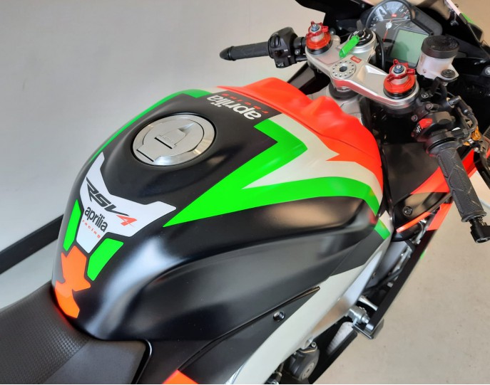 APRILIA RSV 4 1000 RR