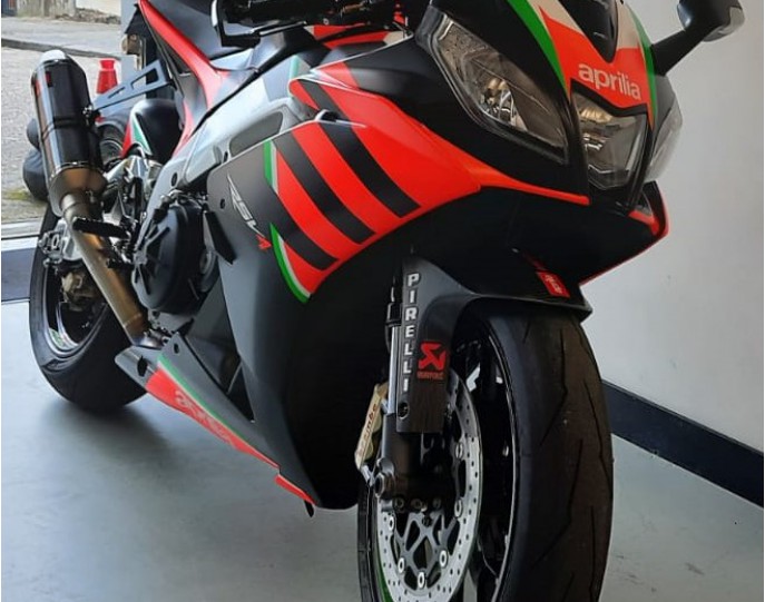 APRILIA RSV 4 1000 RR