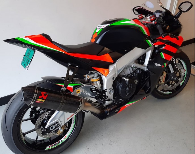 APRILIA RSV 4 1000 RR