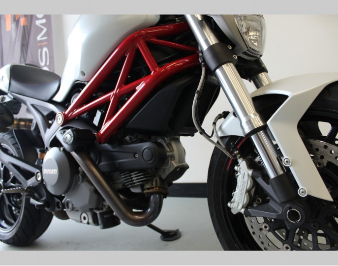 DUCATI MONSTER 796 ABS