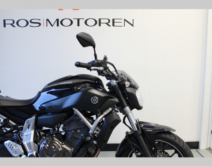 YAMAHA MT 07 ABS