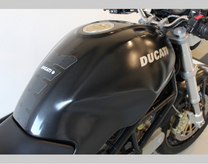 DUCATI M 620 DARK I.E.