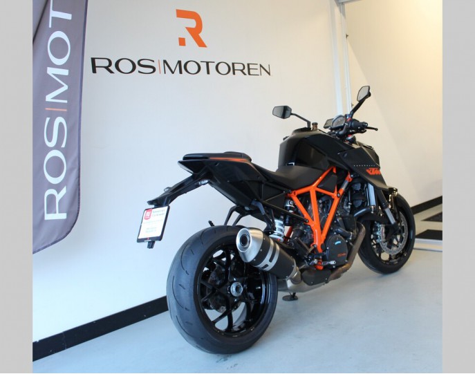 KTM 1290 SUPER DUKE R