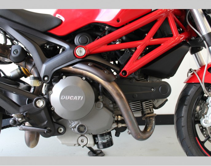 DUCATI MONSTER 796