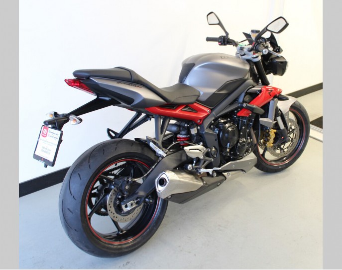 TRIUMPH STREET TRIPLE R ABS