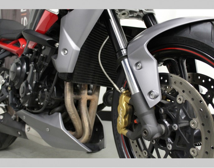 TRIUMPH STREET TRIPLE R ABS