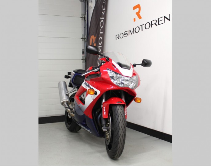 HONDA CBR 900 RR FIREBLADE