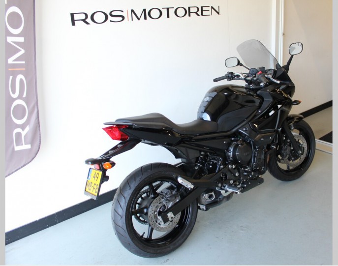 YAMAHA XJ 6 / DIVERSION ABS