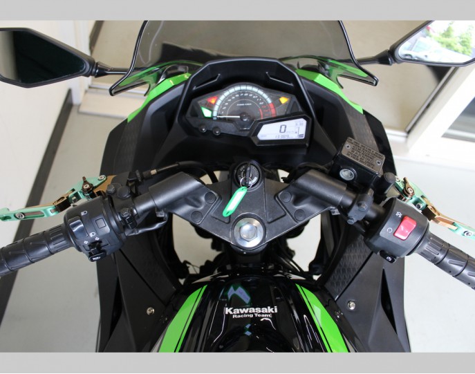 KAWASAKI NINJA 300