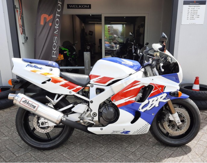 HONDA CBR 900 RR FIREBLADE