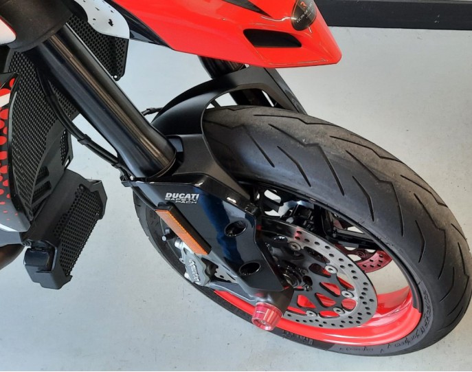 DUCATI HYPERMOTARD 950 RVE