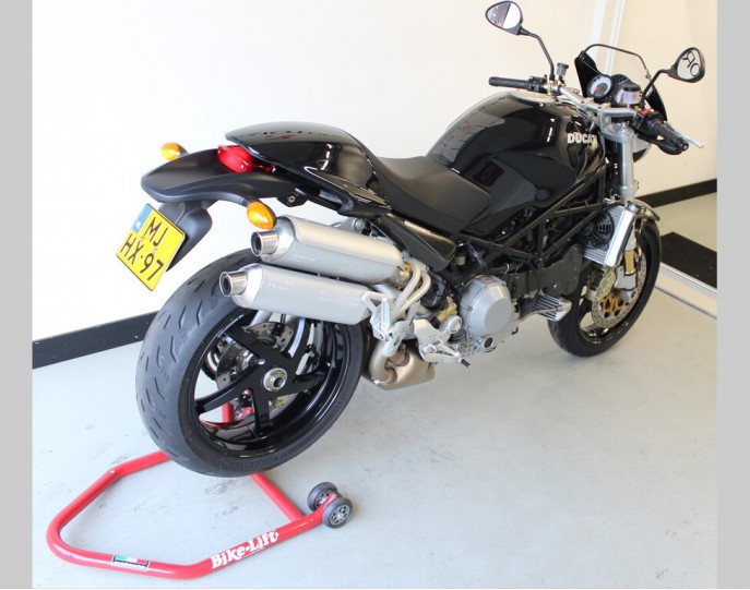 DUCATI MONSTER S4R (996)