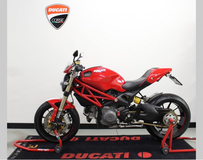 DUCATI M 1100 EVO