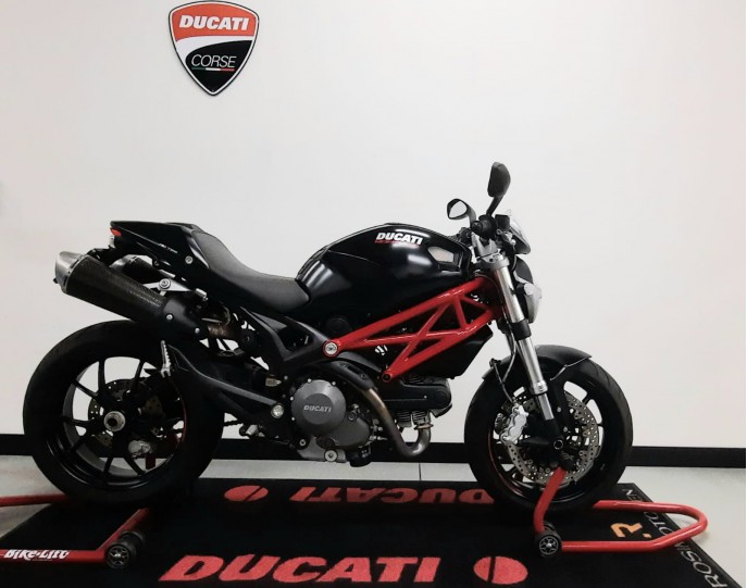 DUCATI MONSTER 796 ABS