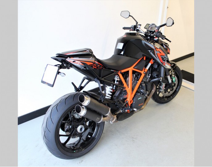 KTM 1290 SUPER DUKE R