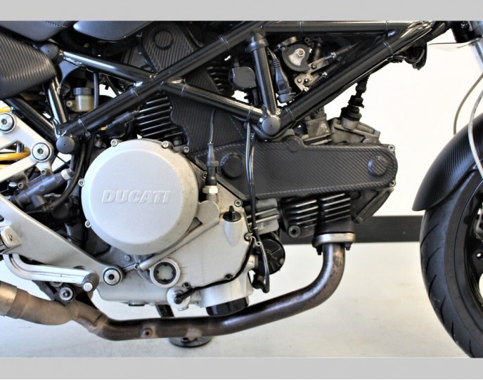 DUCATI MONSTER 620 DARK