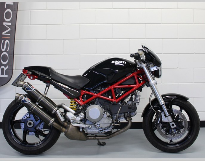 Ducati Monster S2R-1000