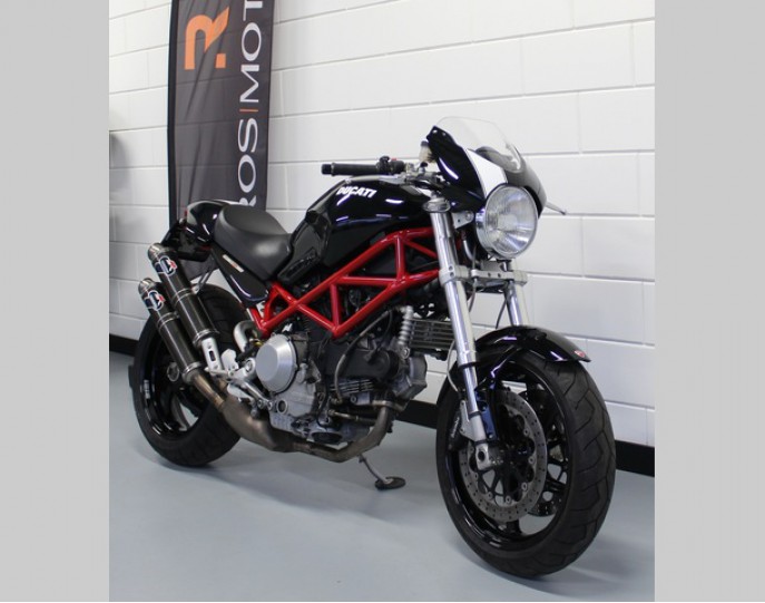 Ducati Monster S2R-1000