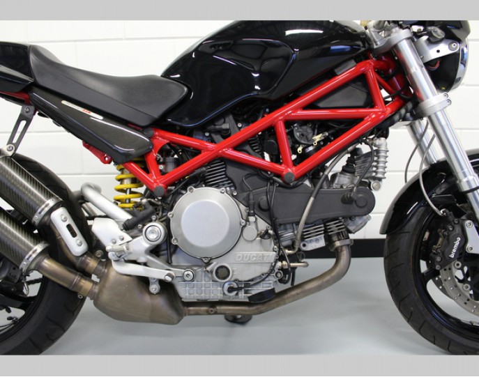 Ducati Monster S2R-1000