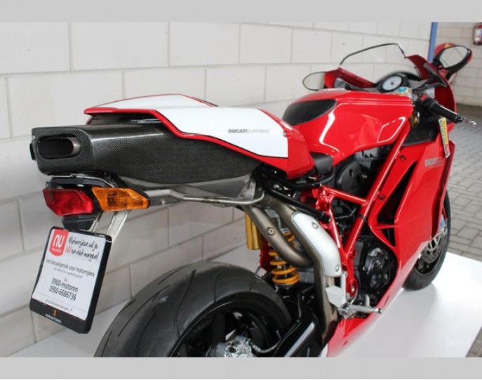 DUCATI  999 S