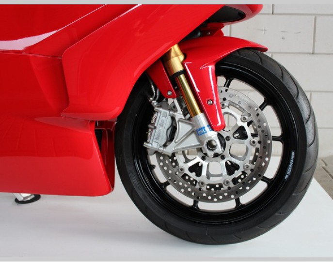 DUCATI  999 S