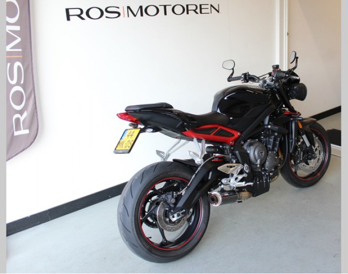 TRIUMPH  STREET TRIPLE 765 R ABS