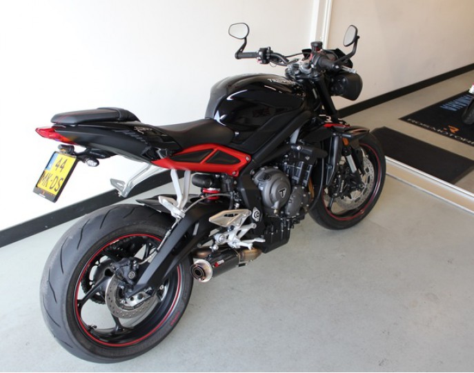 TRIUMPH  STREET TRIPLE 765 R ABS