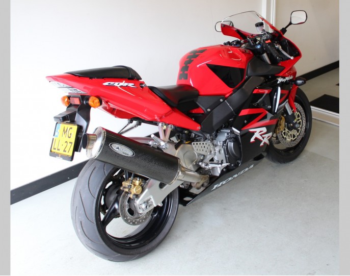 HONDA CBR 900 RR FIREBLADE