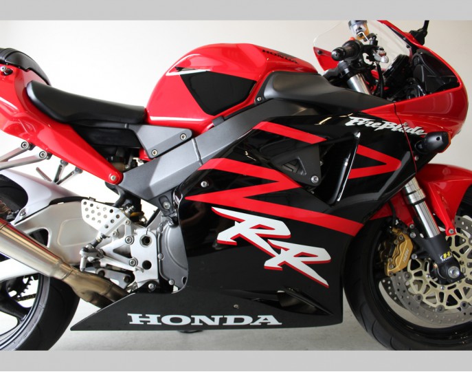 HONDA CBR 900 RR FIREBLADE