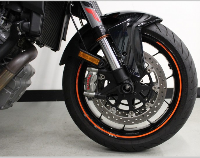 KTM 1290 Super Duke R