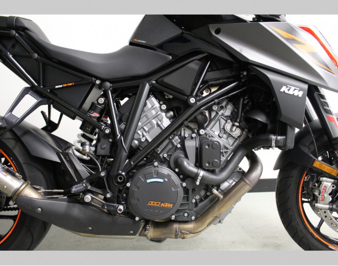 KTM 1290 Super Duke R